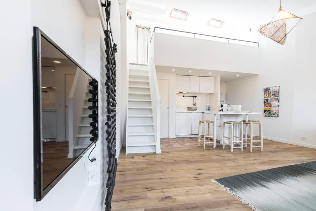 Malonat Duplex - Old Town Apartment